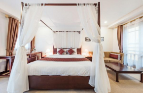 Отель La Dolce Vita Hotel  Ханой